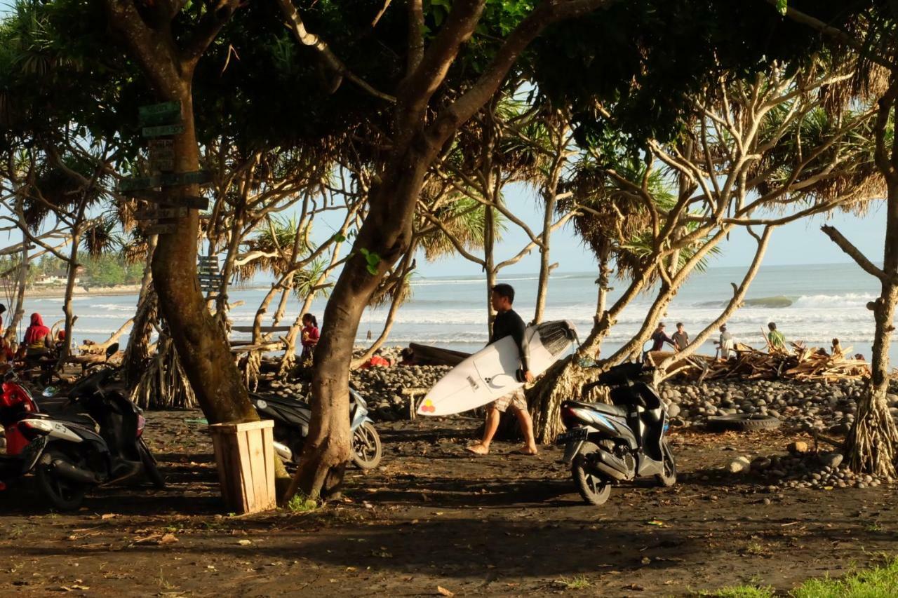 The Nyamo Surf & Stay 普卢坎 外观 照片